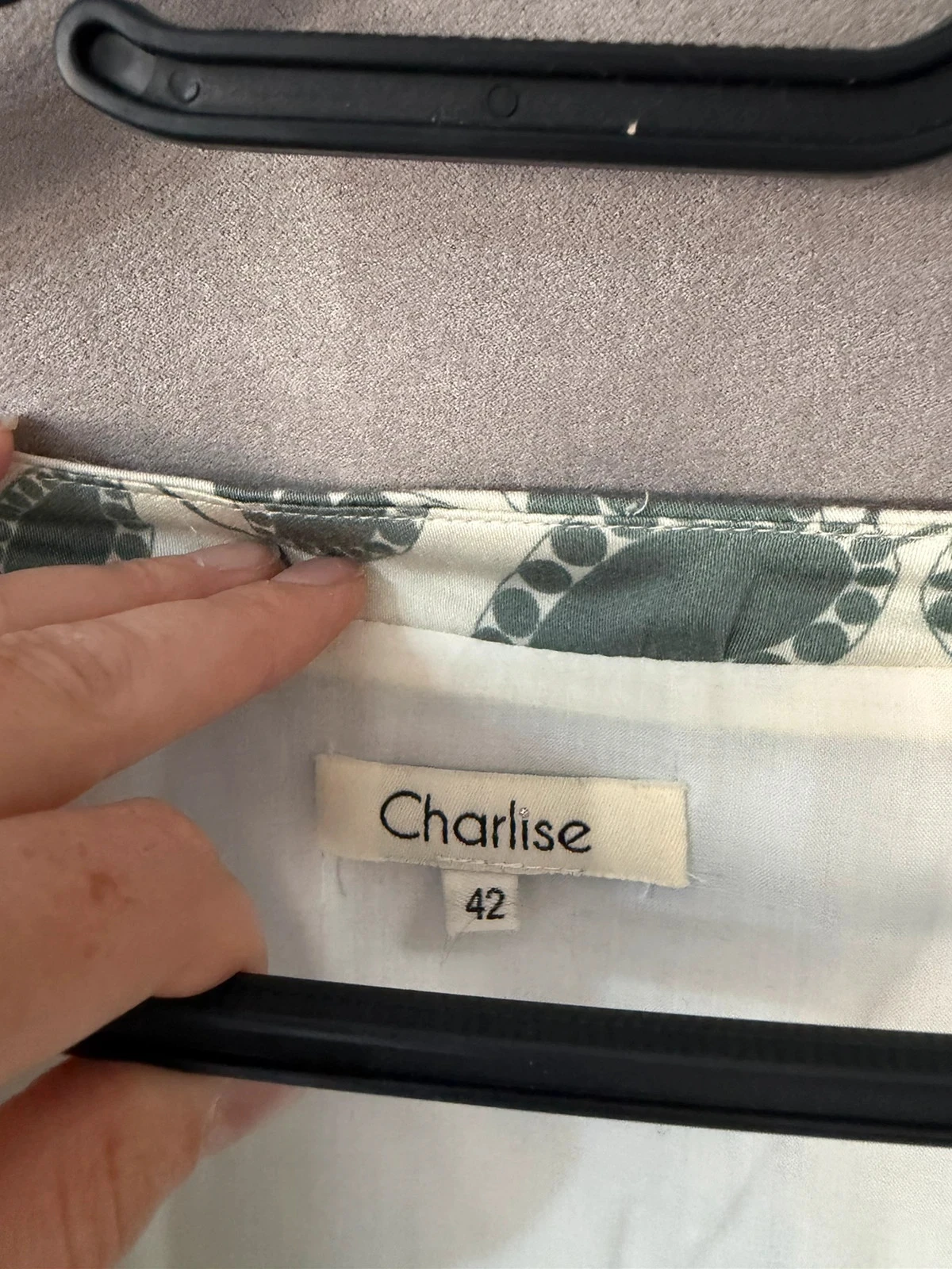 Vestido color crudo y verde talla 42 Charlise – photo 3
